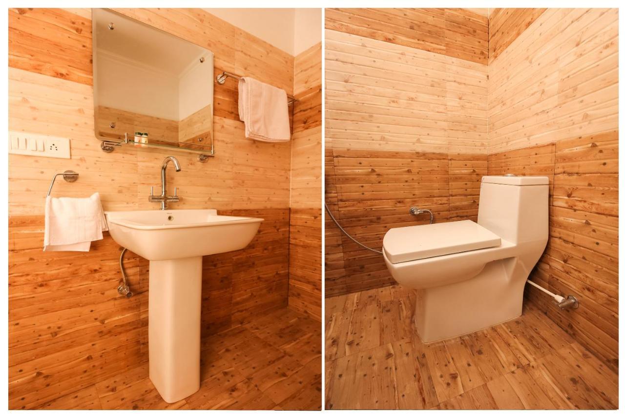 Oyo 39391 Jk Guest House Νταραμσάλα Εξωτερικό φωτογραφία
