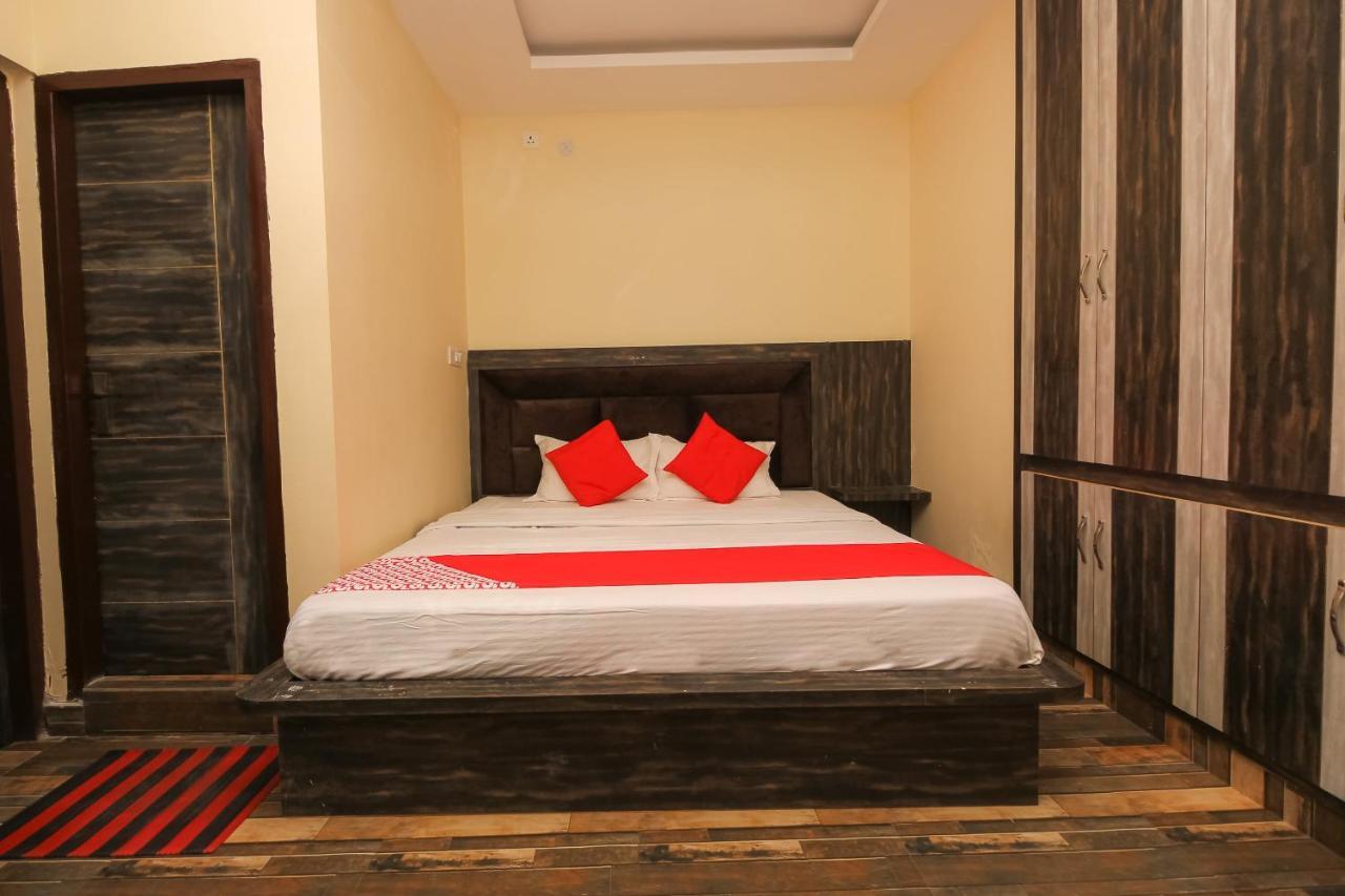 Oyo 39391 Jk Guest House Νταραμσάλα Εξωτερικό φωτογραφία
